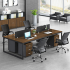 Light Luxury Boss Executive Desk Meble biurowe Stół biurowy z ładowaniem bezprzewodowym