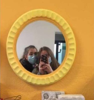 Customized PU Frame Decorative Wall Mirror Art Deco Style Glass Irregular Mirror for Living Room Bedroom Decorative Mirror